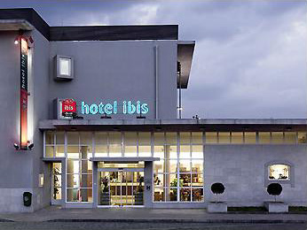 Hotel Ibis Guimarães - frente