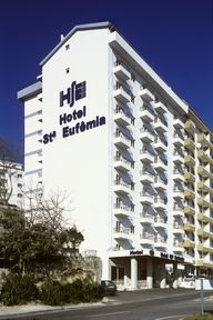 Hotel Santa Eufemia - frente